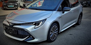 Toyota Corolla TS 1.8H Dynamic